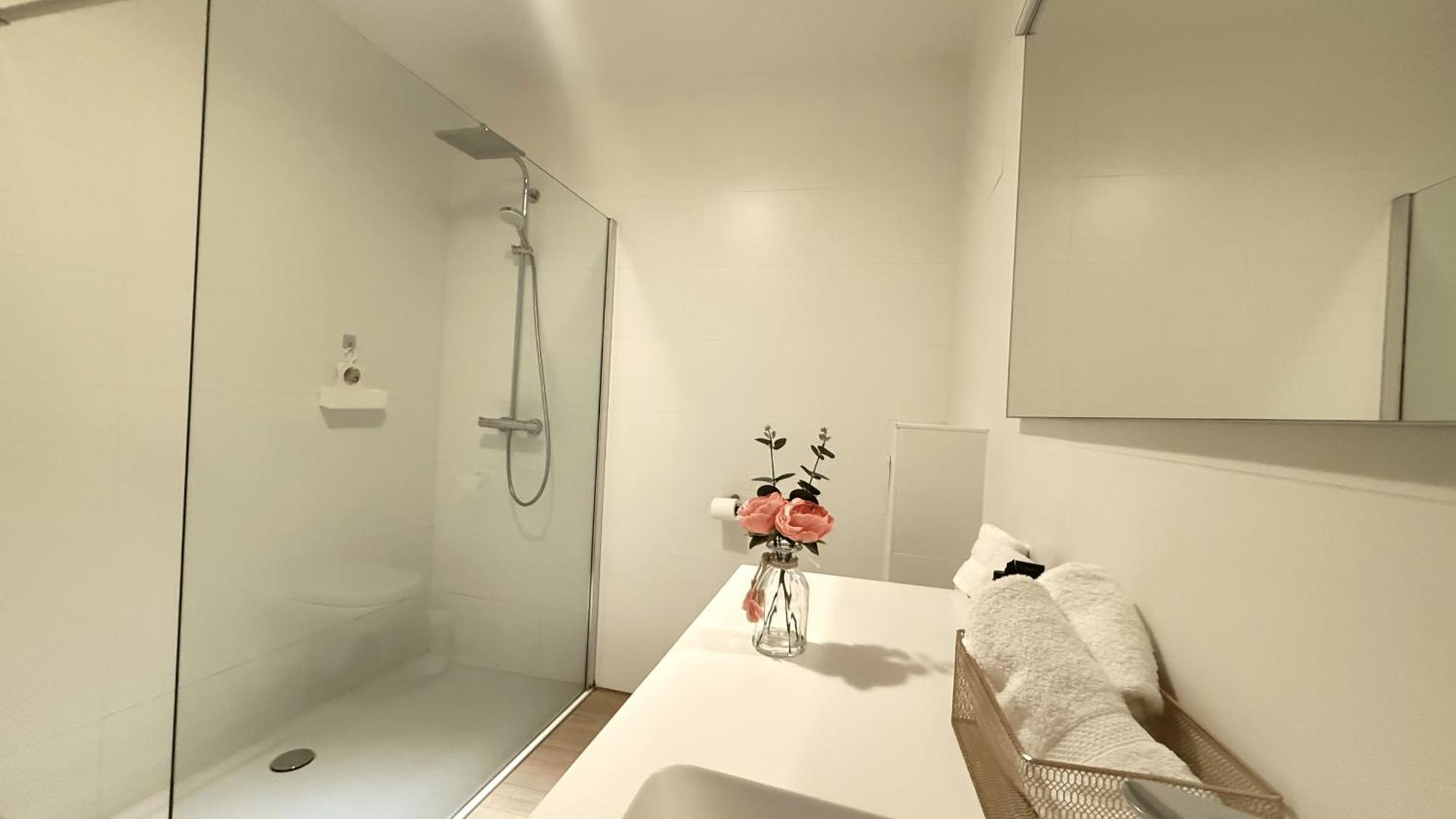 Oneluxstay Near Diamond District Antwerp Exterior photo